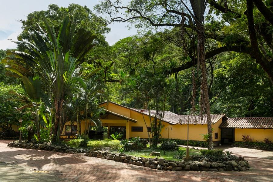 Lapas Jungle Village Station touristique 3*