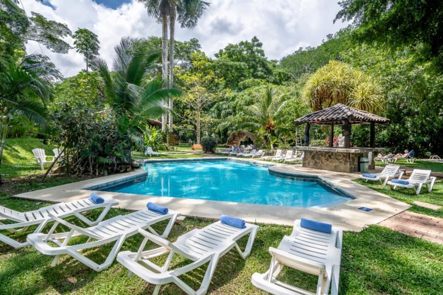 Lapas Jungle Village Station touristique 3*